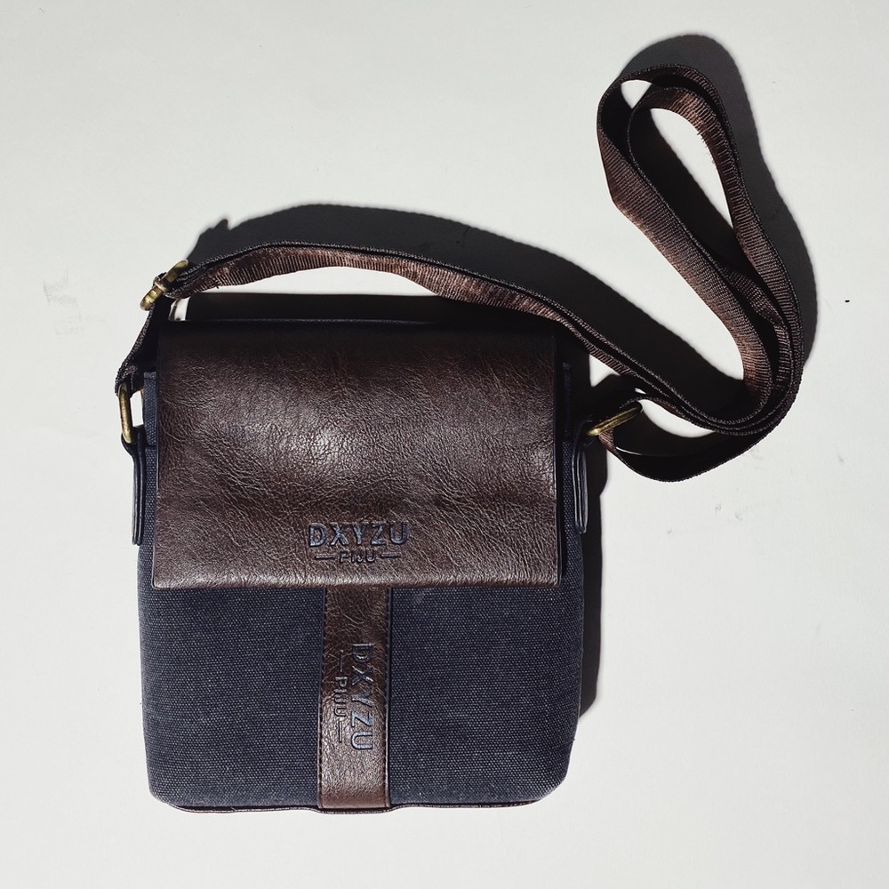 DXYZU PIJU - Dark Wash Jean & Leather - Small